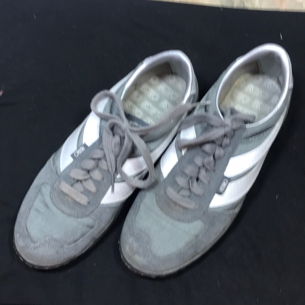 Astro soccer shoe sz 7 1/2